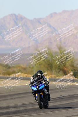 media/Dec-10-2023-SoCal Trackdays (Sun) [[0ce70f5433]]/Turn 3 Exit-Wheelie Bump (115pm)/